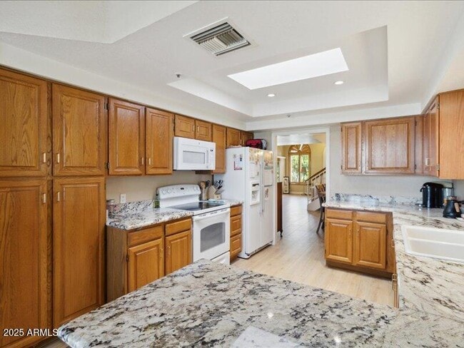 Foto del edificio - 10563 E Carol Ave