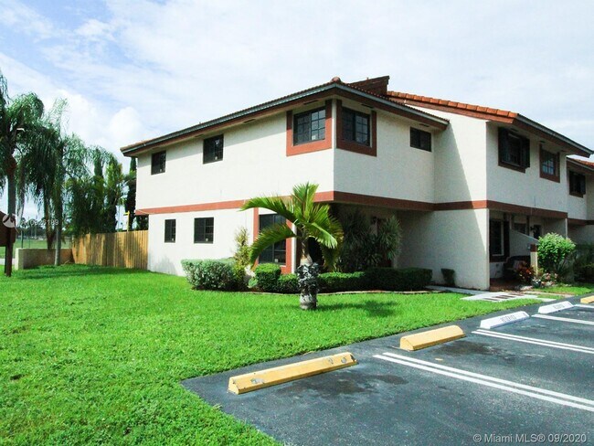 Building Photo - 13220 SW 58th Terrace