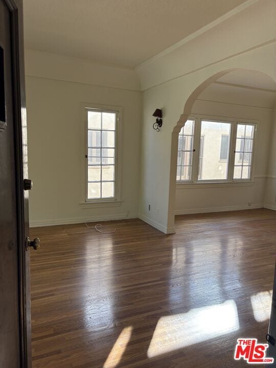 Foto del edificio - 351 N Gardner St