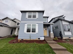 Building Photo - 7344 SE Madrone St