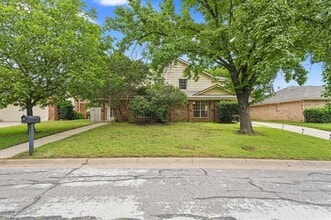 Building Photo - 4007 Ridgebrook Dr