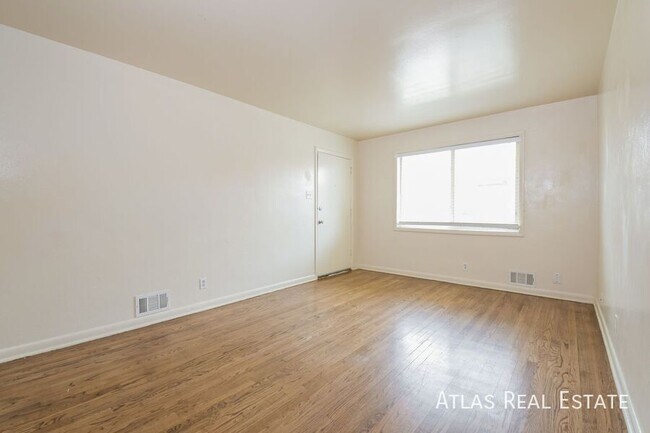 Foto del edificio - 4525 E Yale Ave