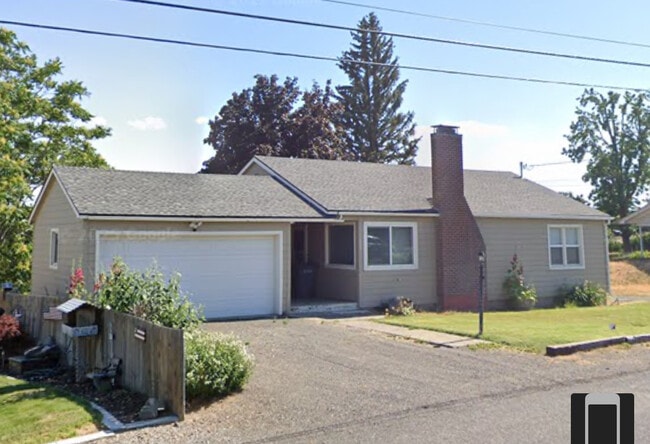 Building Photo - 501 W Grandview Ave