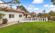 Foto principal - 1641 Loma Ln