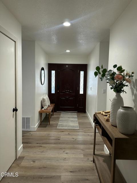 Foto del edificio - 1521 N H St