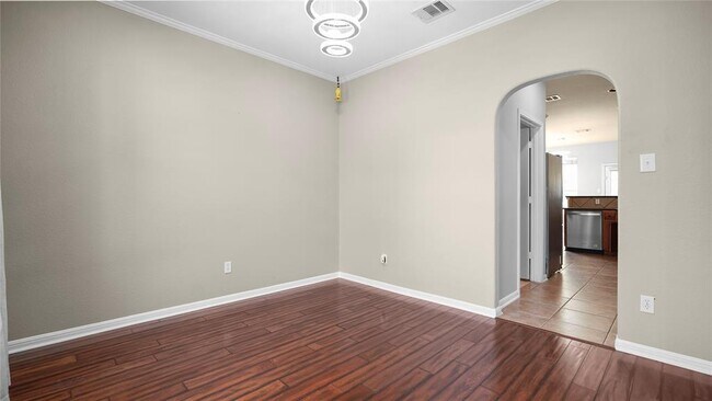 Building Photo - 303 Payne Stewart Dr