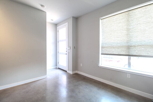 Foto del edificio - 116 Newell Ave