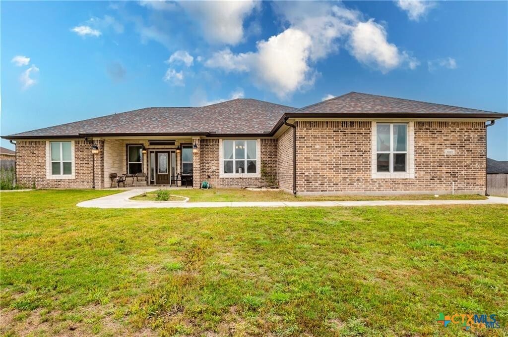 Foto principal - 8119 Green Hill Dr