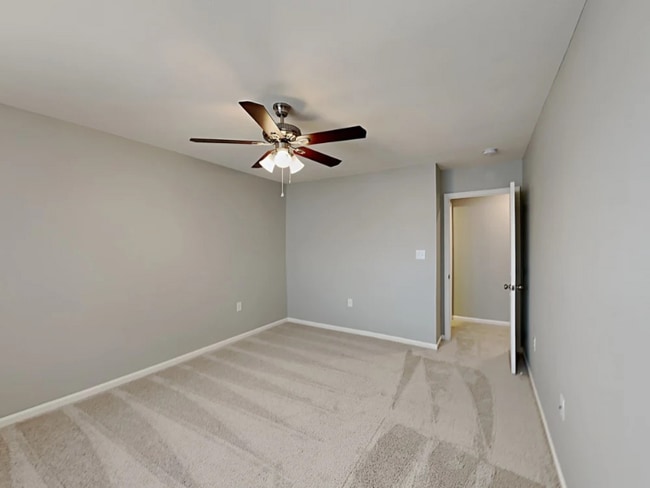 Building Photo - 345 Hunslet Cir