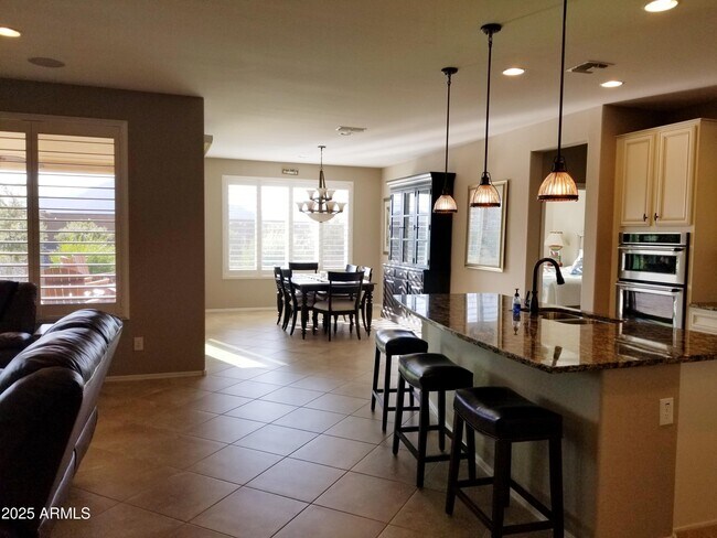 Foto del edificio - 26881 W Utopia Rd
