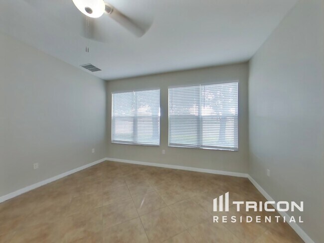Foto del edificio - 3491 Heath Dr