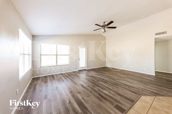 Foto del edificio - 17923 N Rusty Ln