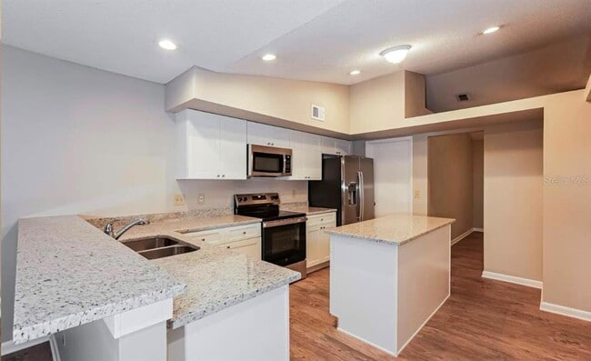 Building Photo - 620 Palmore Ct