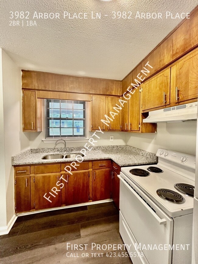 Foto del edificio - $700 Off One Month's Rent: 2/1 Remodeled D...