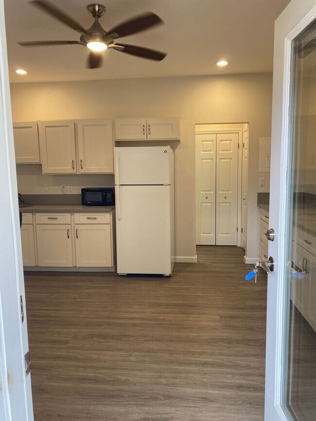 Foto del edificio - Cute Liliha Studio, Utilities included