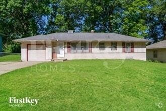 Building Photo - 8404 Ditman Ave