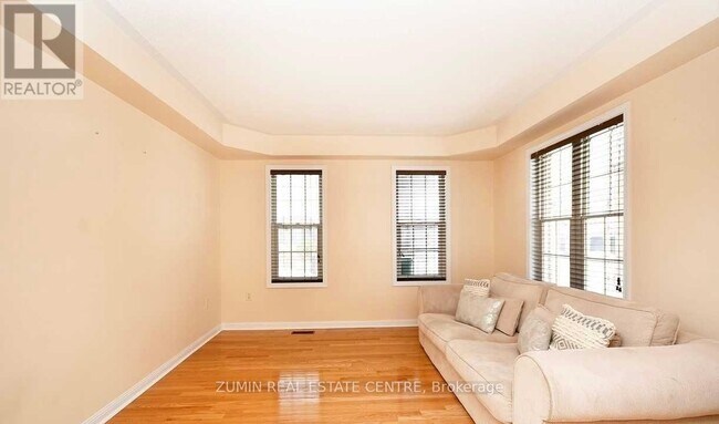 Photo du bâtiment - 38 Clayborne Ave