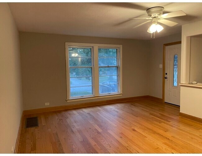 Building Photo - 9034 W 23rd Pl