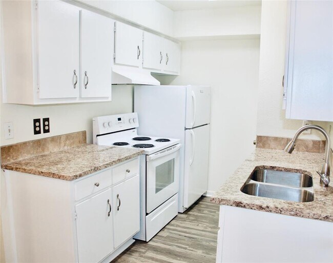 Foto del edificio - 5218 Milwee St