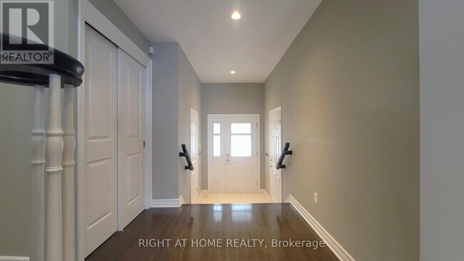 Building Photo - 134 Mancini Way