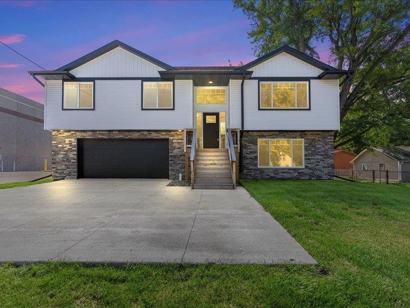 125 W Cherry St, North Liberty, IA 52317 House Rental in North