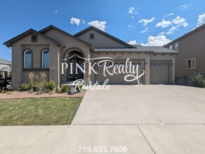 Building Photo - 6810 Sedgerock Ln