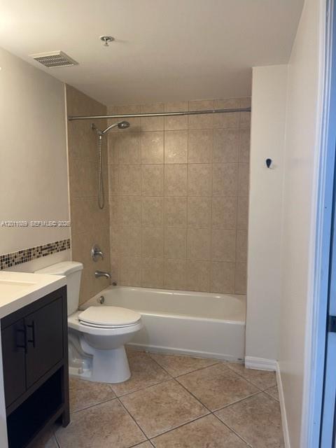 Building Photo - 2630 SW 28th St