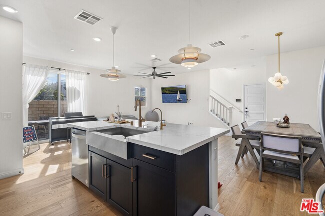 Foto del edificio - 27751 Dyer Wy