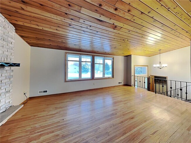 Foto del edificio - 9241 34th Ave N