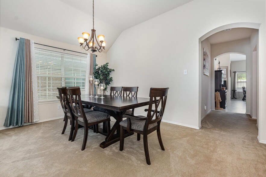 Foto principal - 1232 Morning Dove Dr