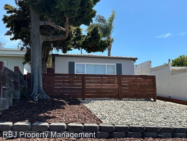 Building Photo - 1 br, 1 bath House - 1711 Thomas Avenue