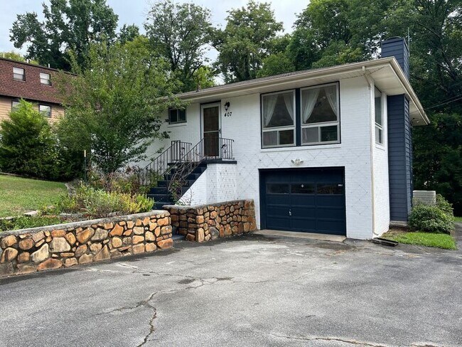 Foto del edificio - 407 Victoria Ave