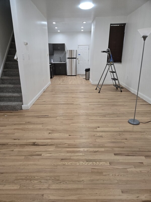 Foto del edificio - 2042 N Stillman St