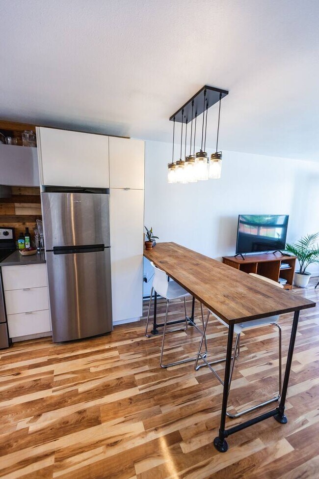Foto del edificio - 841 NW 50th St