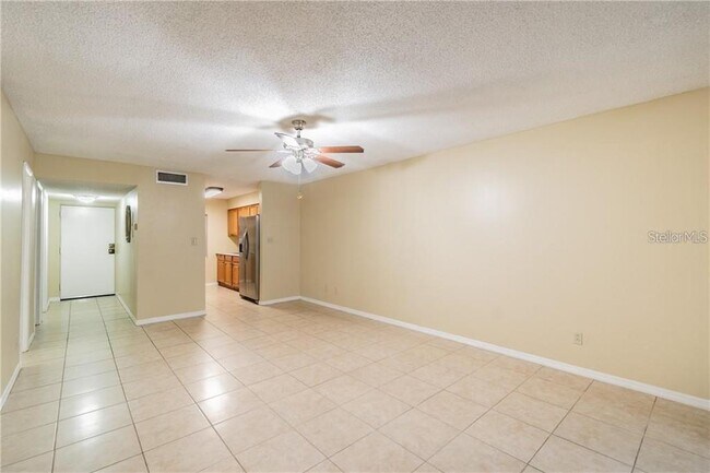 Building Photo - 7606 Abbey Ln