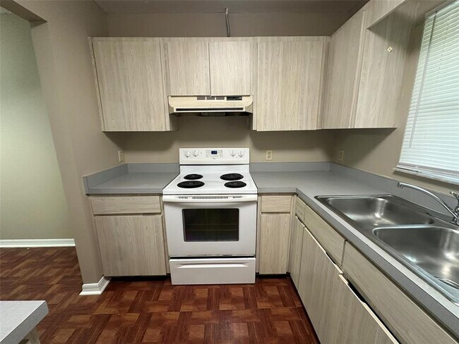 Foto del edificio - 2422 NW 4th Terrace