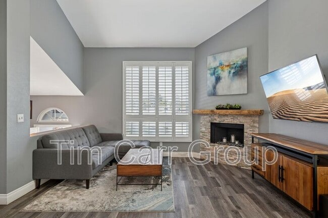 Foto del edificio - 350 Avocado St