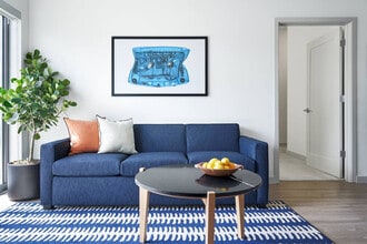 Building Photo - 516 Lea Ave