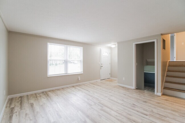 Foto del edificio - 608 Jeffery Ct