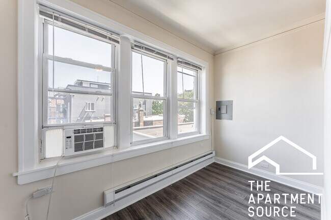 Foto del edificio - 2936 W Palmer St