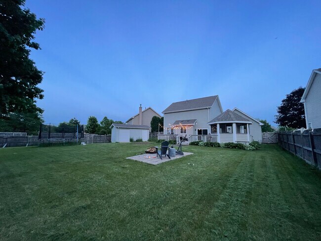 Building Photo - 1629 Silver Springs Ct
