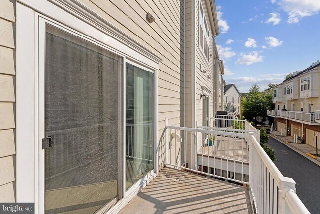 Foto del edificio - 9481 Canonbury Square