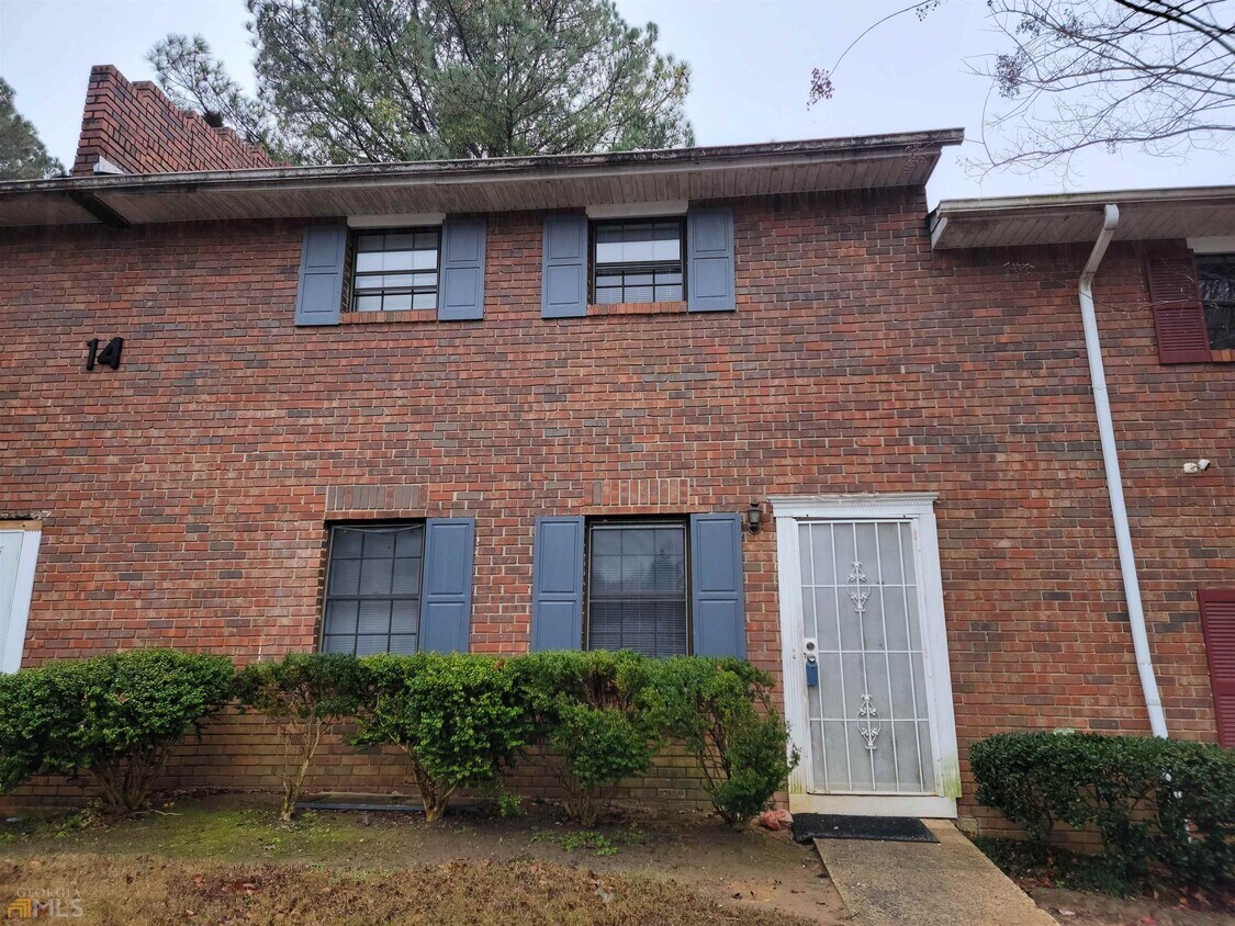 6354 Shannon Pkwy Unit 14D, Union City, GA 30291 Condo for Rent in