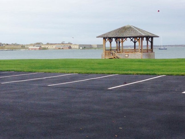 Foto del edificio - Waterfront Living
