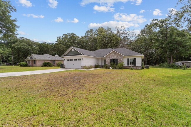 Building Photo - Comfort & Style Meet in This Beautiful 4 Bedroom Midway Home