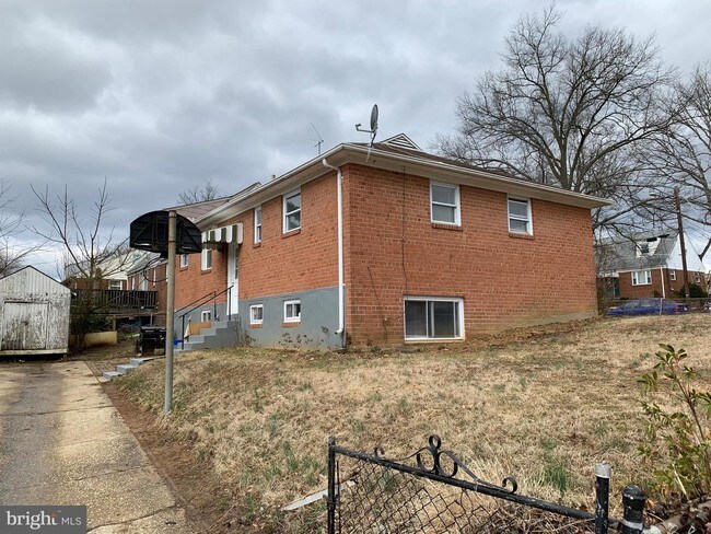 Building Photo - 3300 Harrell St