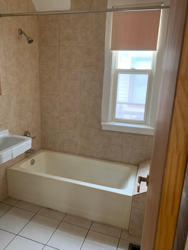 Foto del edificio - 81 Cameron St