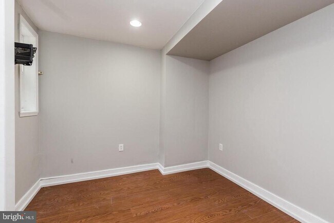 Foto del edificio - 1233 N 16th St