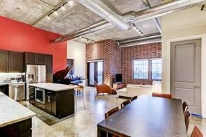 Foto del edificio - 1111 Studewood St