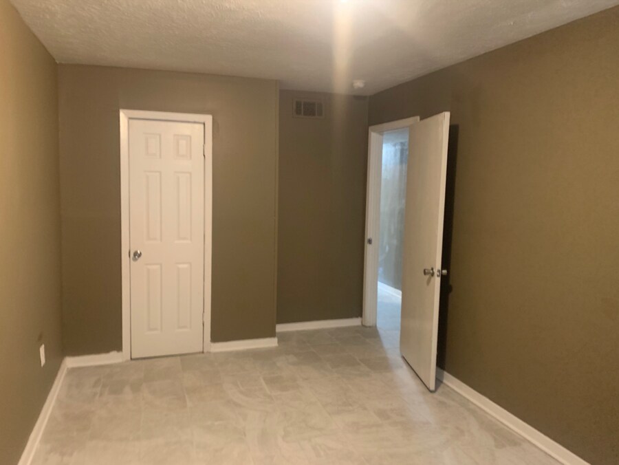 302 N Prentiss St Unit C, Jackson, MS 39209 Room for Rent in Jackson, MS